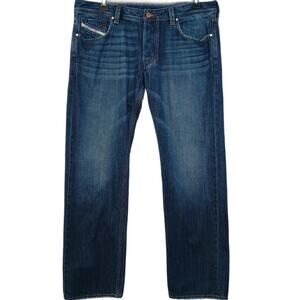 Diesel Larkee Jeans Men’s Tag 38 x 32 actual 40 x 33 Dark Wash Straight Leg